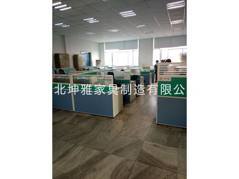 集中辦公家具-保定辦公家具